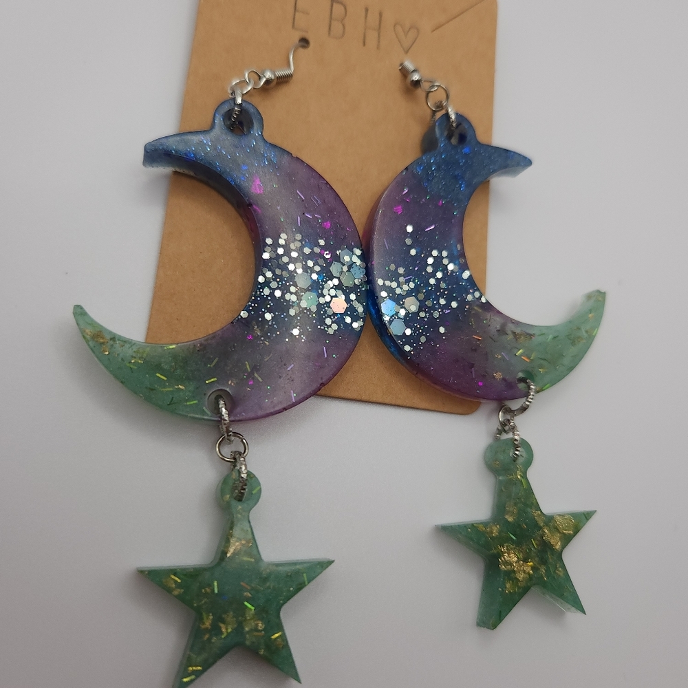 star and moon earrings
